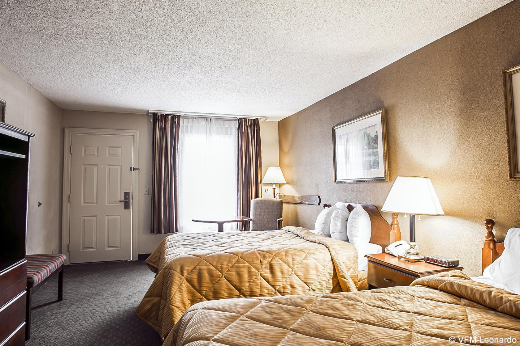 Quality Inn & Suites Santee Buitenkant foto