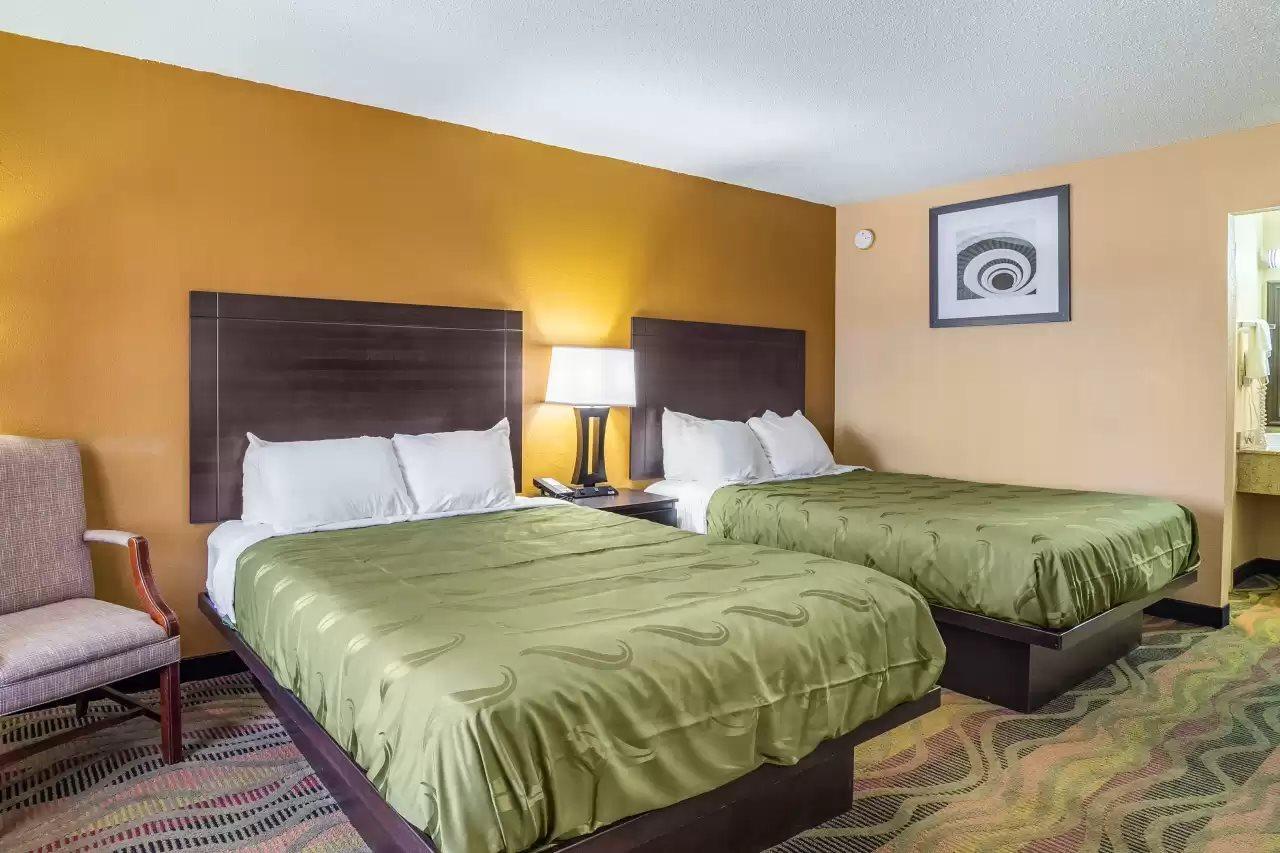 Quality Inn & Suites Santee Buitenkant foto