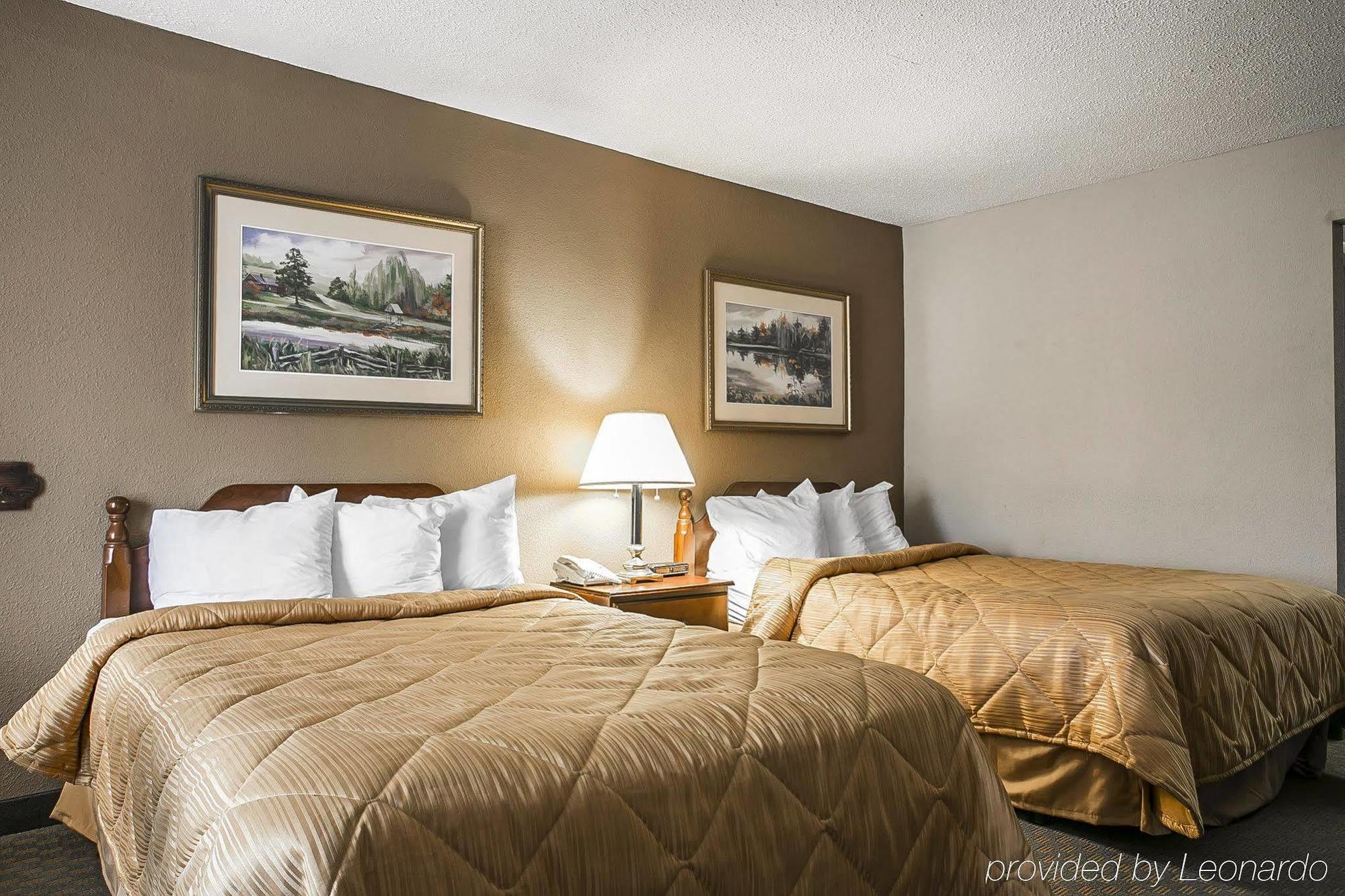 Quality Inn & Suites Santee Buitenkant foto